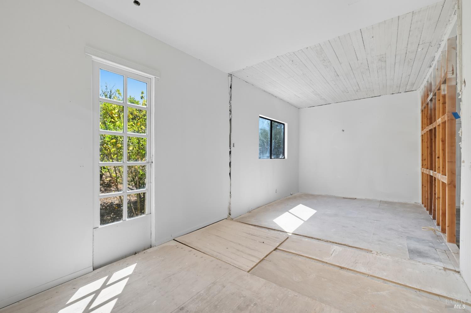 Detail Gallery Image 21 of 64 For 192 Atherton Ave, Novato,  CA 94945 - 3 Beds | 2 Baths