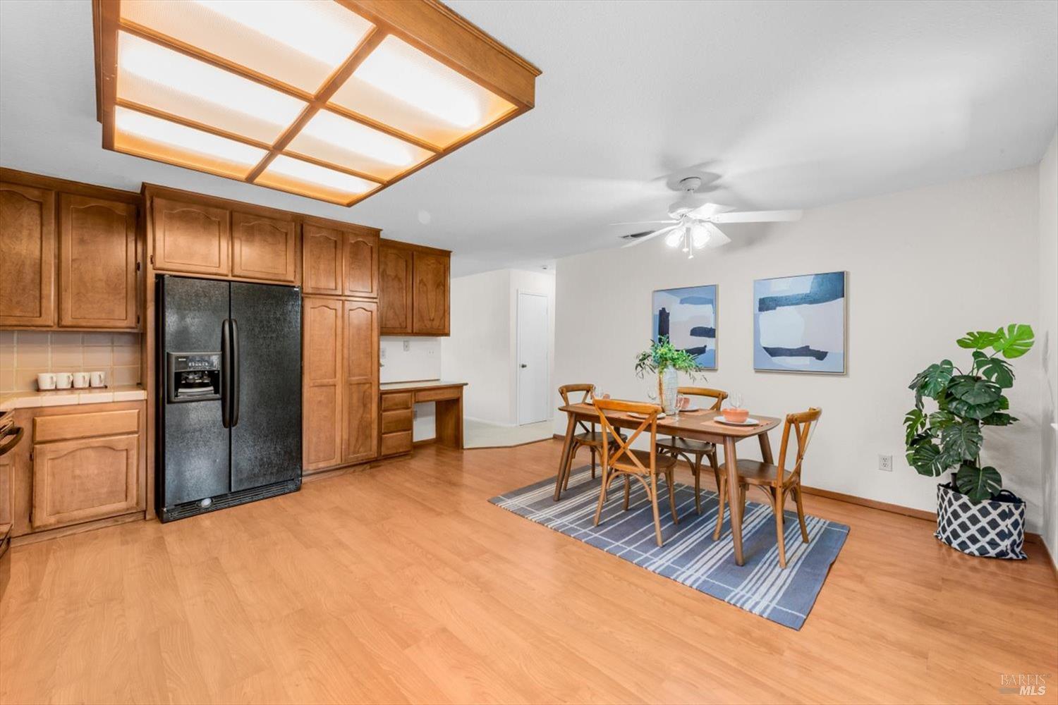 Detail Gallery Image 11 of 54 For 1015 Mason Ct, Dixon,  CA 95620 - 3 Beds | 2 Baths