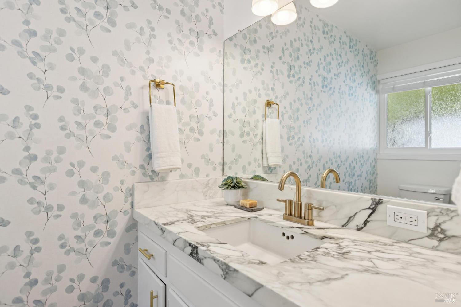 Detail Gallery Image 26 of 56 For 299 via Barranca Unkn, Greenbrae,  CA 94904 - 6 Beds | 4 Baths