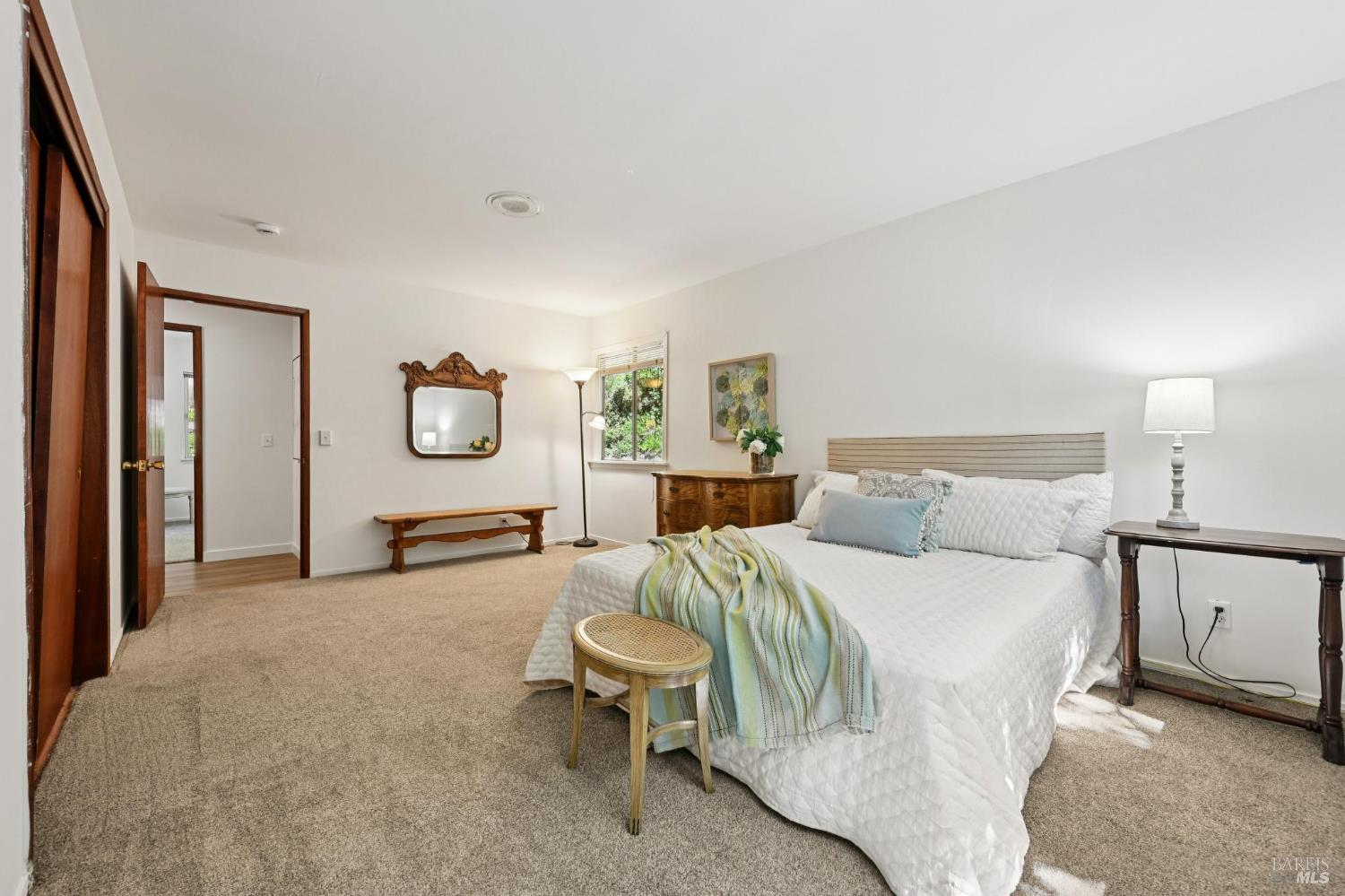 Detail Gallery Image 29 of 74 For 135 Spring Grove Ave, San Rafael,  CA 94901 - 6 Beds | 5/2 Baths