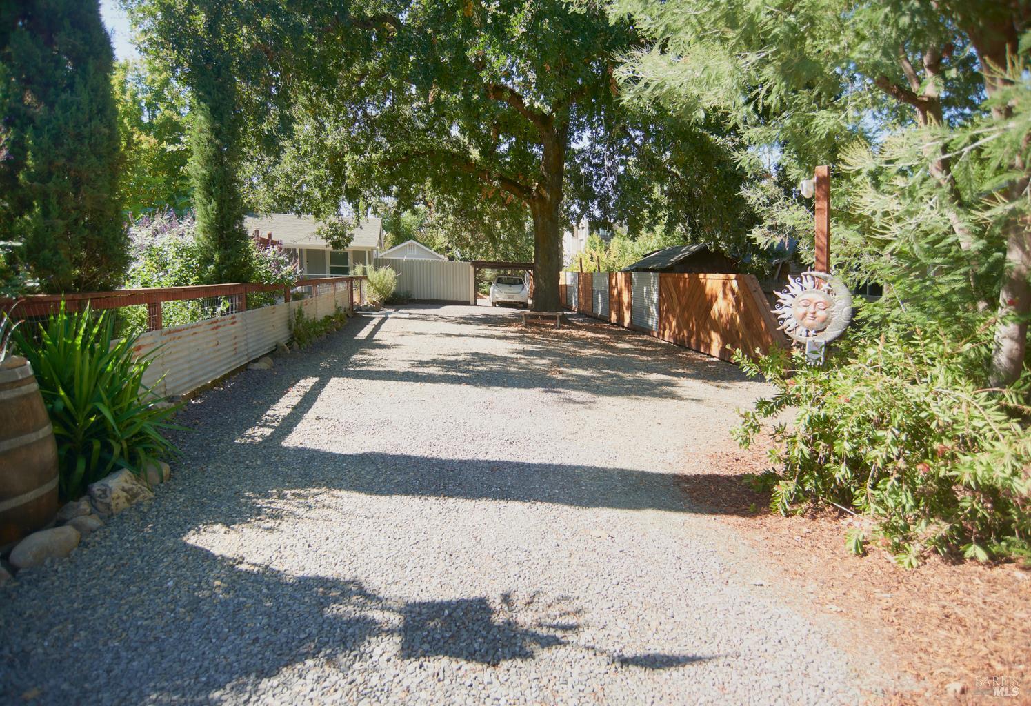 Detail Gallery Image 25 of 40 For 8743 Franklin St, Windsor,  CA 95492 - 1 Beds | 1 Baths