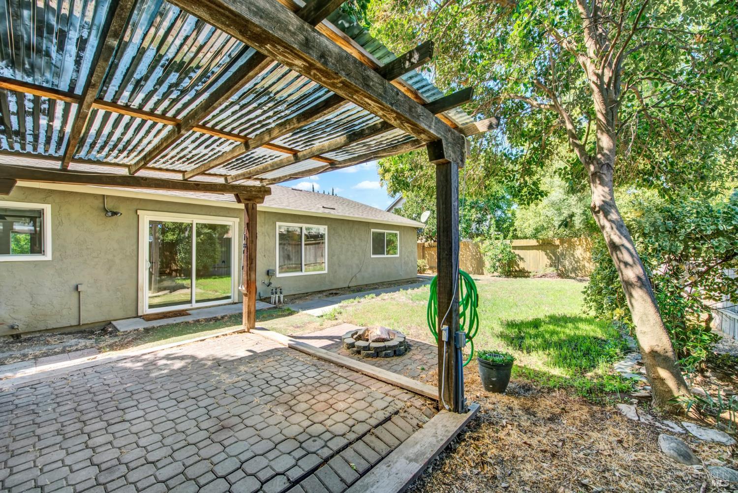 Detail Gallery Image 49 of 56 For 640 Berkshire Dr, Dixon,  CA 95620 - 4 Beds | 2 Baths