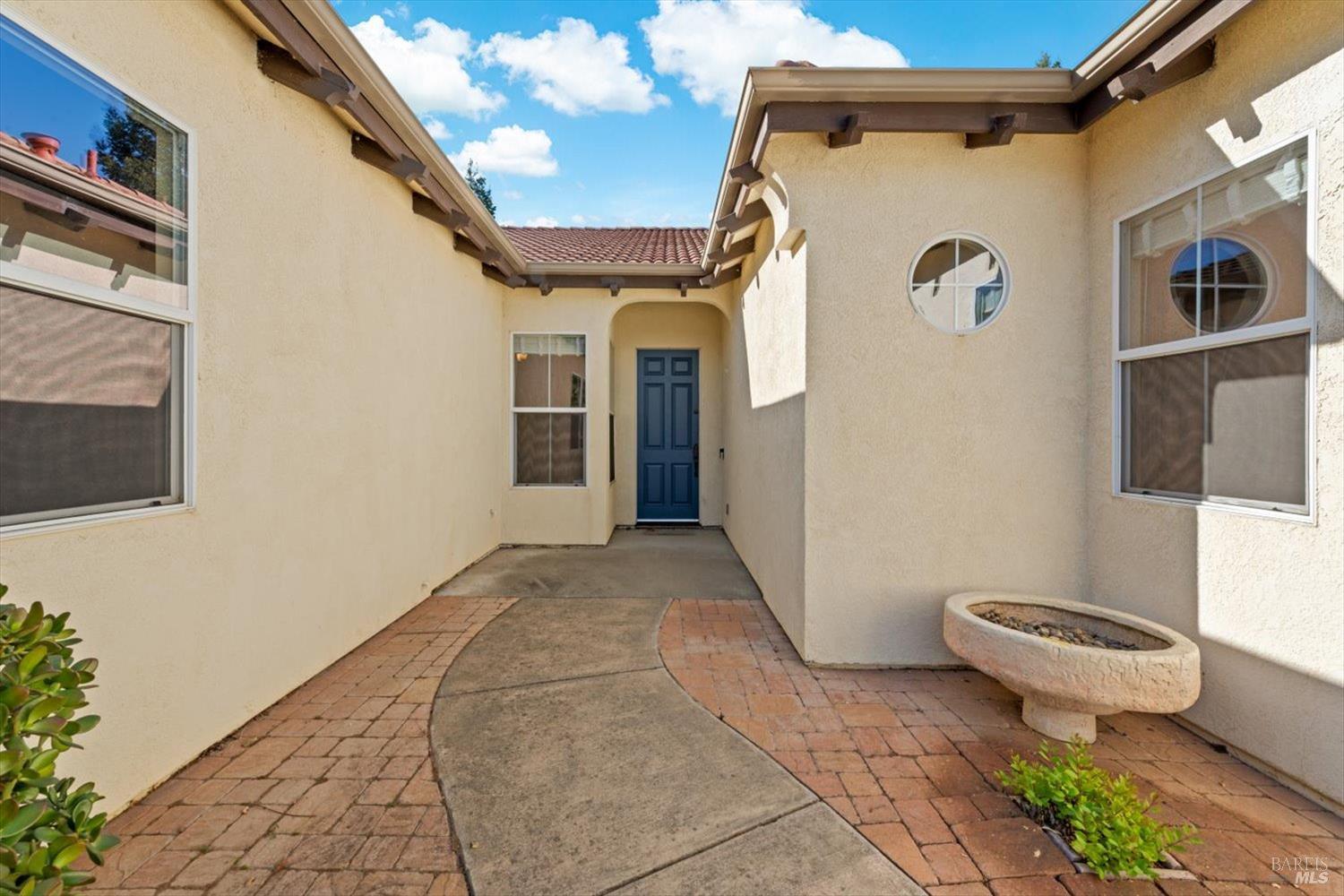 Detail Gallery Image 8 of 51 For 1200 Terrace Ct, Vacaville,  CA 95687 - 4 Beds | 2 Baths