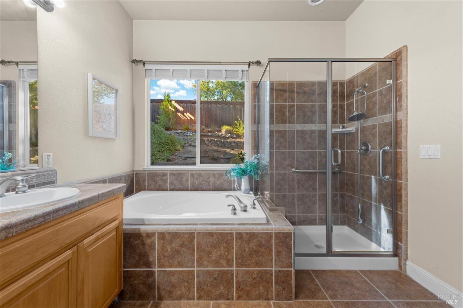 Detail Gallery Image 34 of 51 For 1200 Terrace Ct, Vacaville,  CA 95687 - 4 Beds | 2 Baths