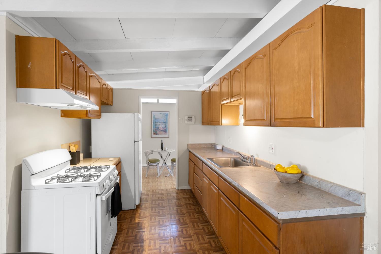 Detail Gallery Image 10 of 42 For 1401 Coronel Ave, Vallejo,  CA 94591 - 3 Beds | 2 Baths