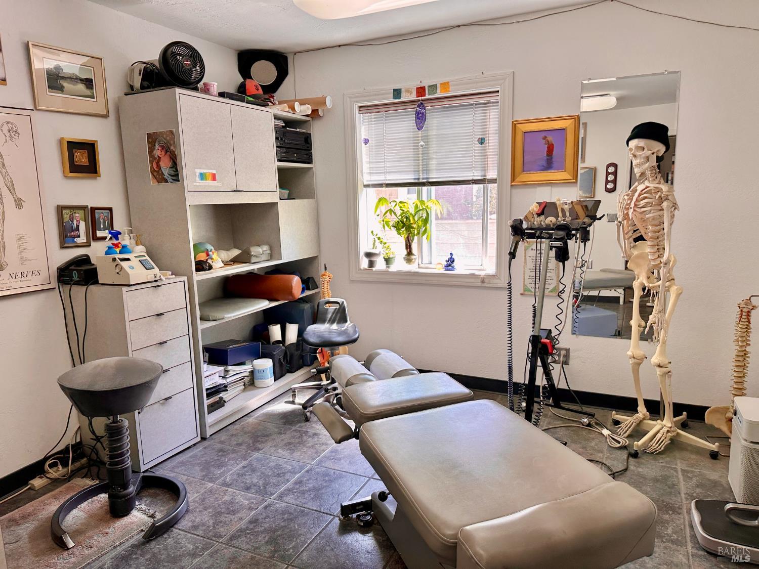 Detail Gallery Image 23 of 27 For 158 E Blithedale Ave, Mill Valley,  CA 94941 - – Beds | – Baths