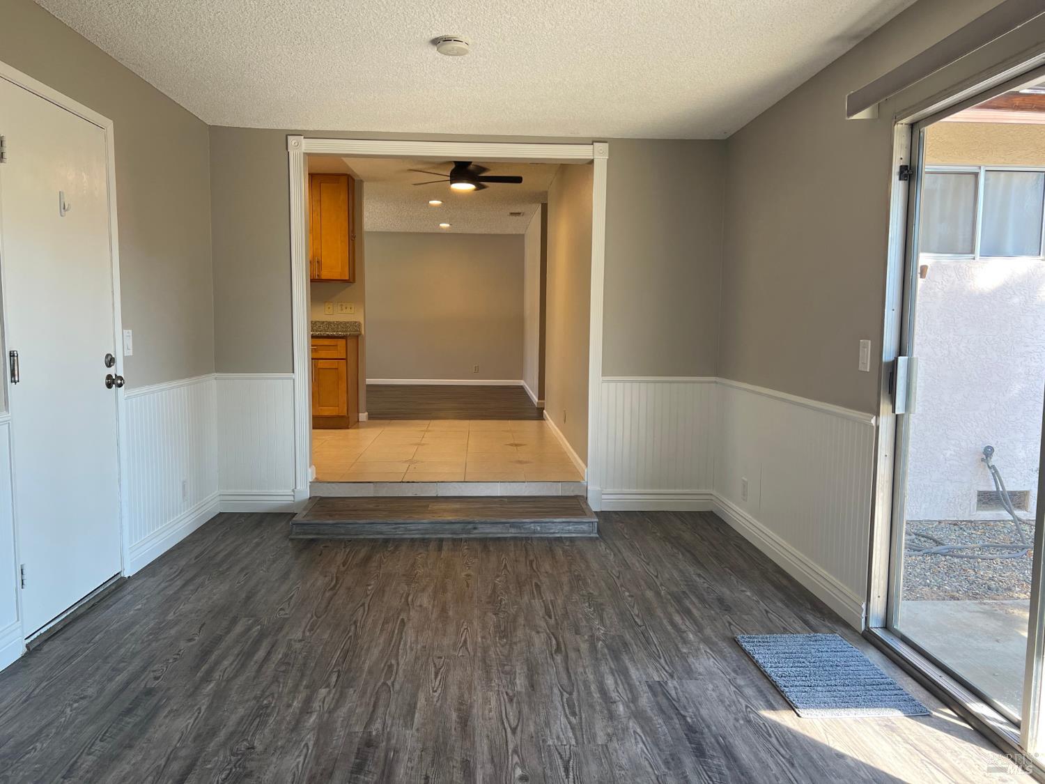 Detail Gallery Image 17 of 37 For 1136 Woodridge Dr, Vacaville,  CA 95687 - 3 Beds | 2 Baths