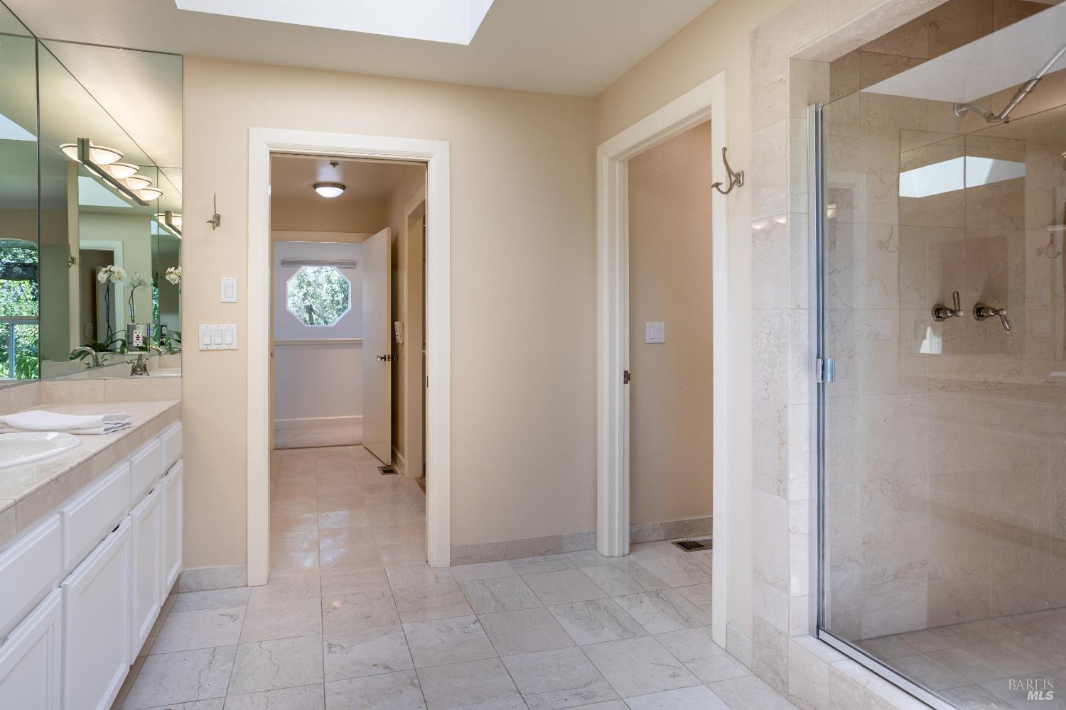 Detail Gallery Image 47 of 62 For 2901 Las Gallinas Ave, San Rafael,  CA 94903 - 4 Beds | 3/1 Baths