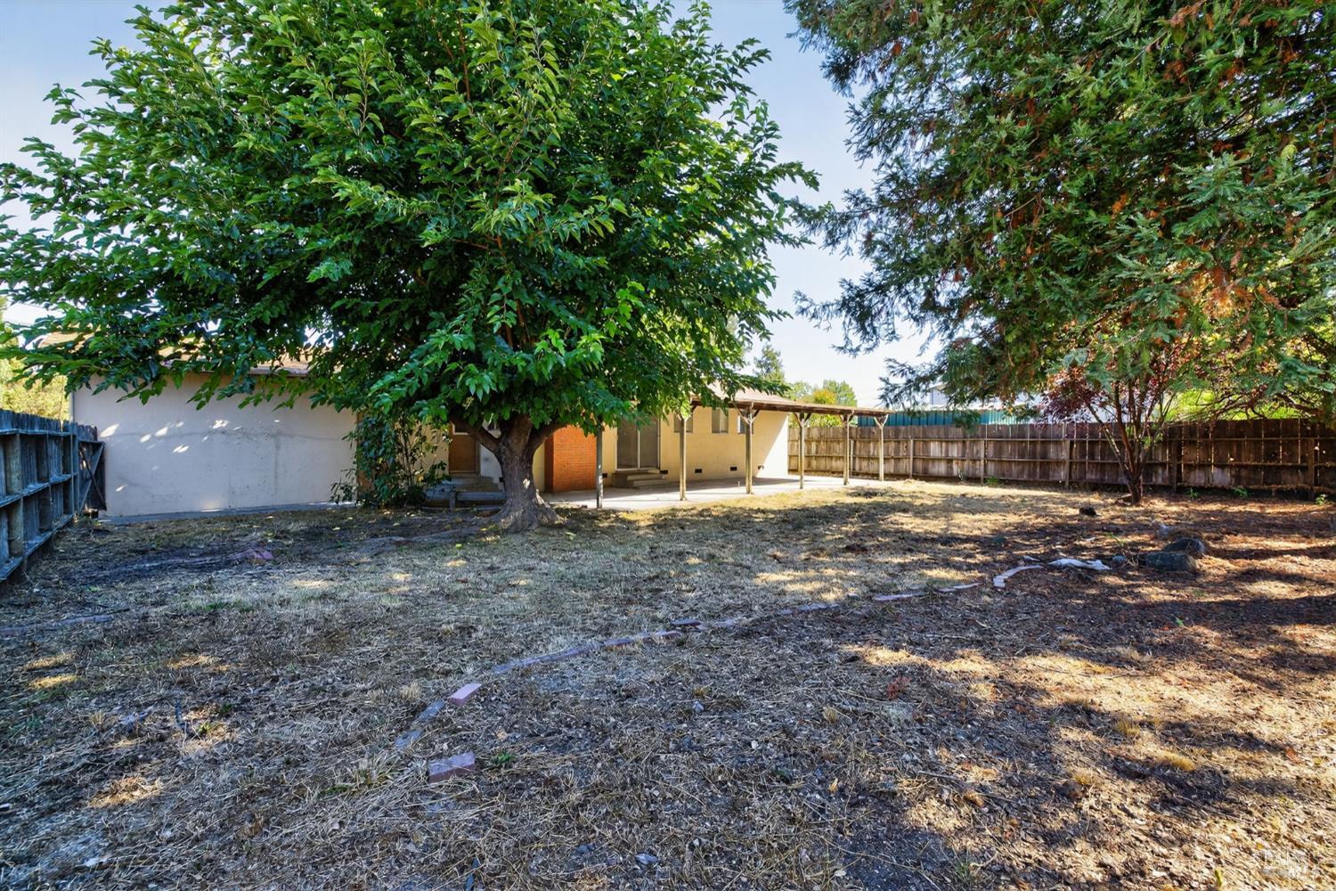 Detail Gallery Image 28 of 41 For 192 Winston Dr, Santa Rosa,  CA 95407 - 3 Beds | 1/1 Baths