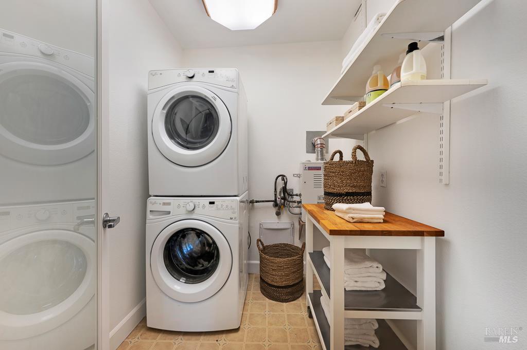 Detail Gallery Image 21 of 40 For 14282 Highland Ave, Guerneville,  CA 95446 - 1 Beds | 1/1 Baths