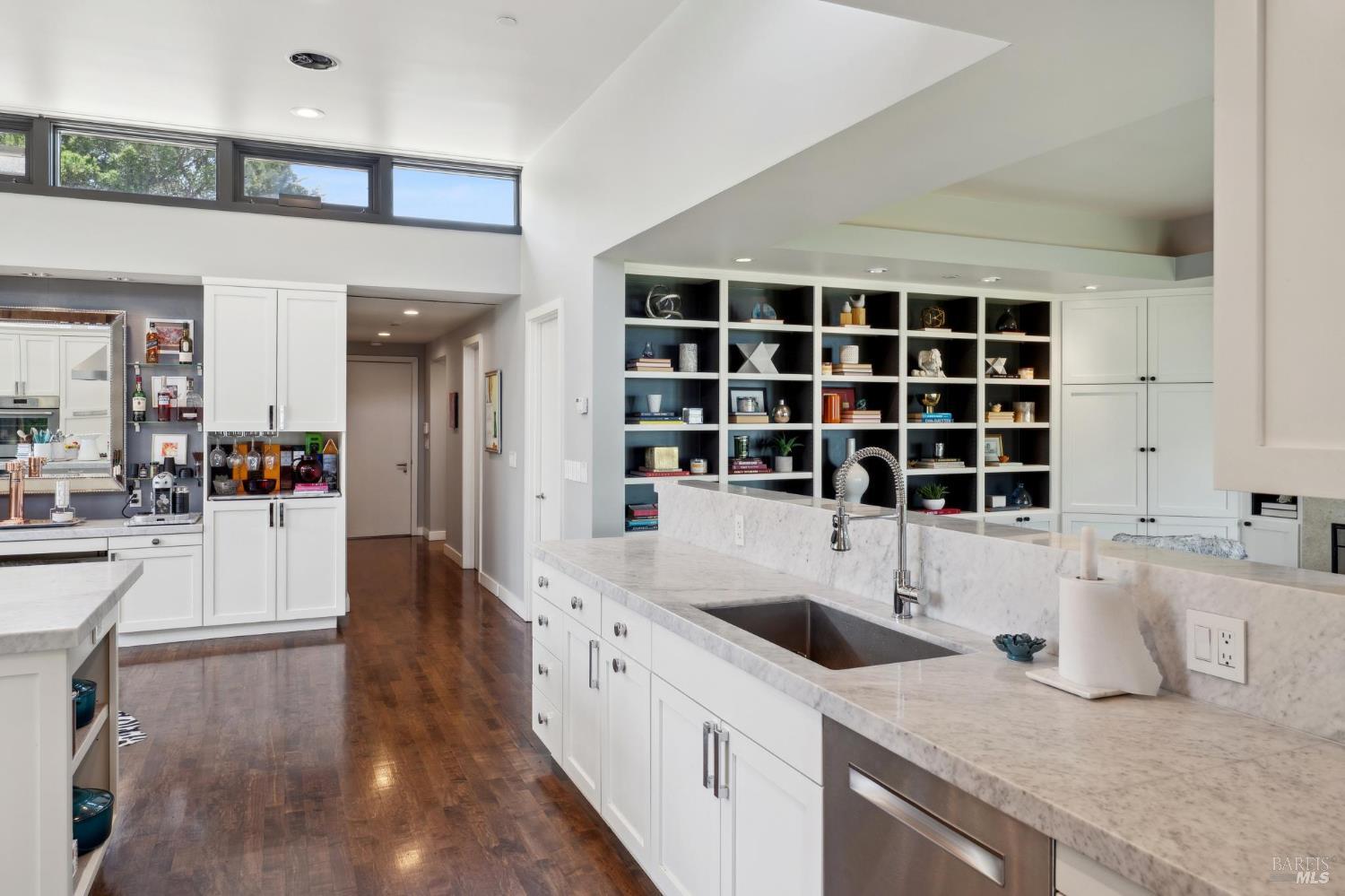 Detail Gallery Image 37 of 51 For 40 Norman Way, Belvedere Tiburon,  CA 94920 - 5 Beds | 4 Baths