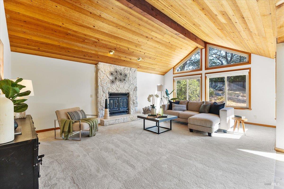 Detail Gallery Image 15 of 42 For 4604 Morris Ct, Santa Rosa,  CA 95405 - 3 Beds | 2/1 Baths