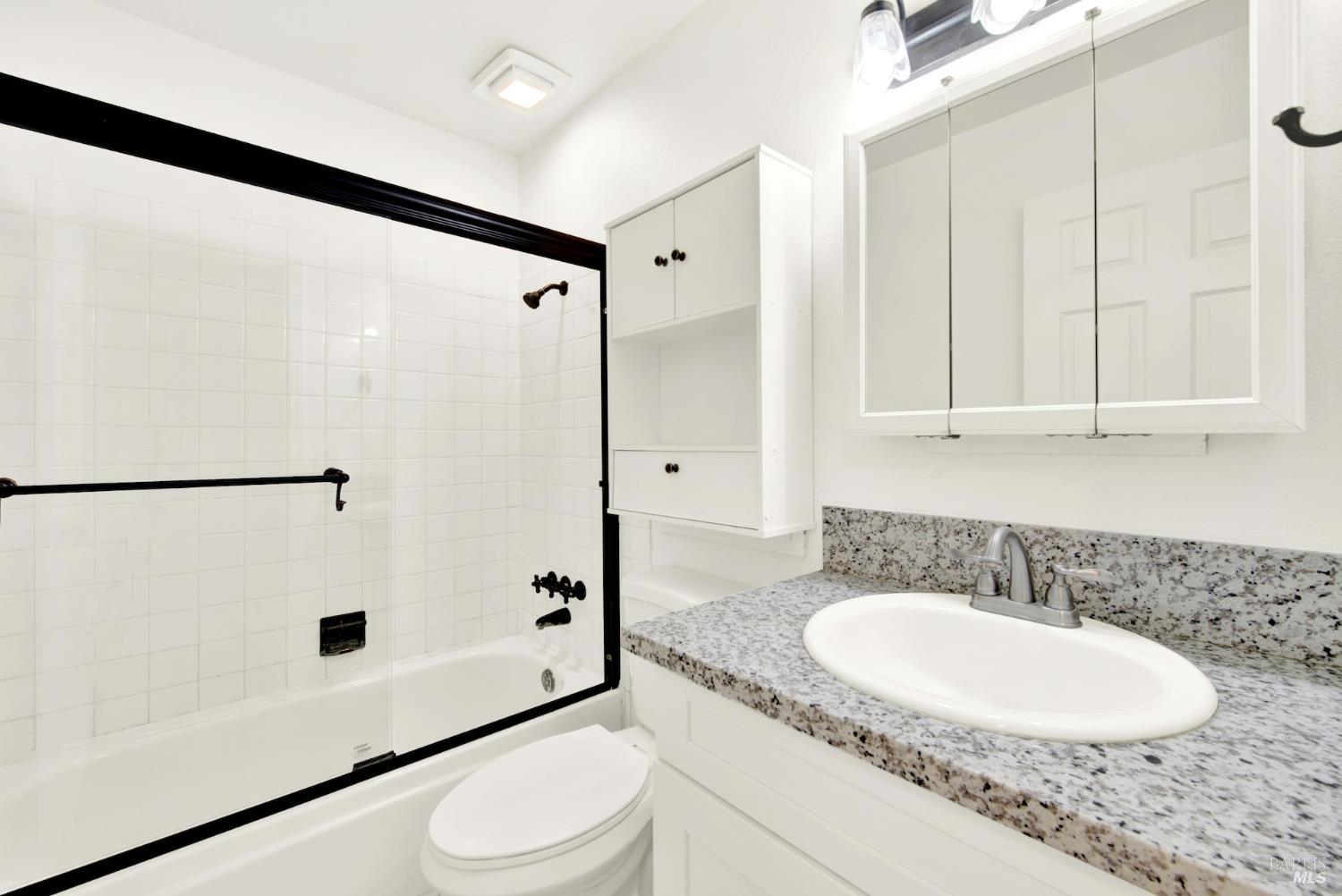 Detail Gallery Image 42 of 56 For 640 Berkshire Dr, Dixon,  CA 95620 - 4 Beds | 2 Baths