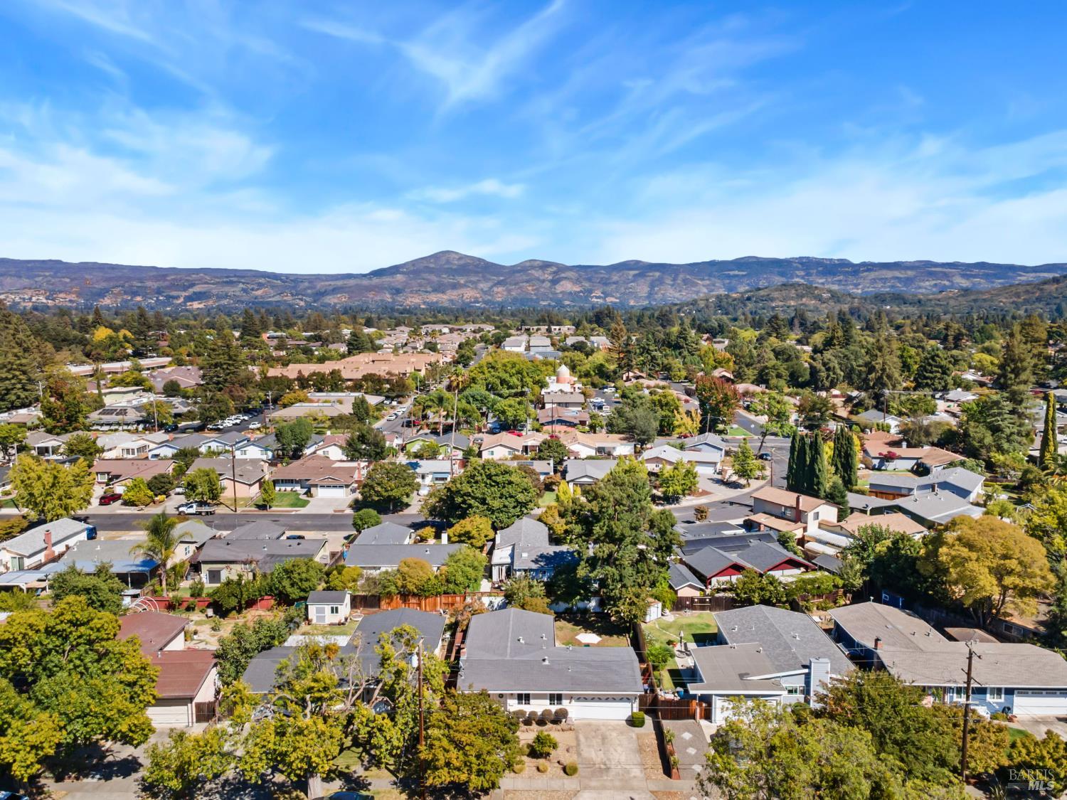 Detail Gallery Image 25 of 27 For 3122 Piedmont Ave, Napa,  CA 94558 - 3 Beds | 2 Baths