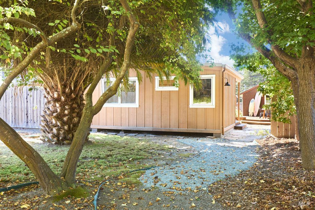 Detail Gallery Image 42 of 56 For 130 Juniper Rd, Bolinas,  CA 94924 - 2 Beds | 1/1 Baths