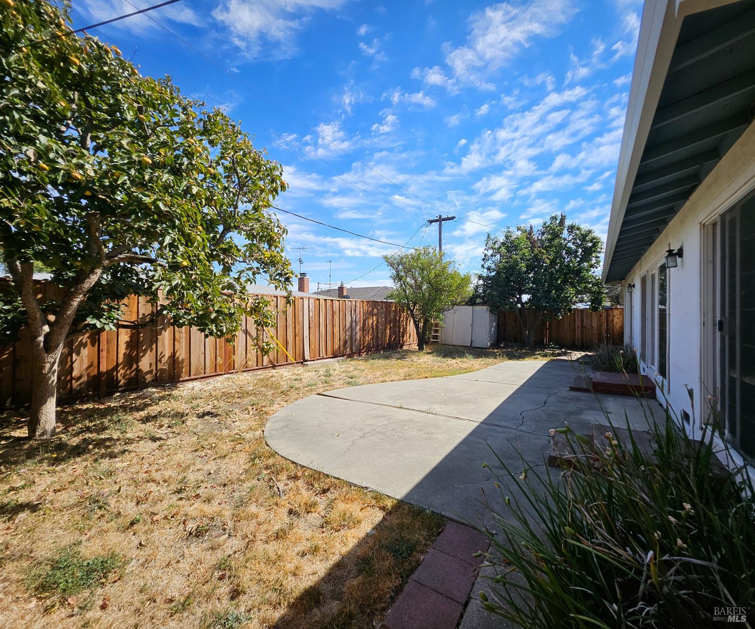 Detail Gallery Image 15 of 19 For 2024 San Luis St, Fairfield,  CA 94533 - 3 Beds | 2 Baths