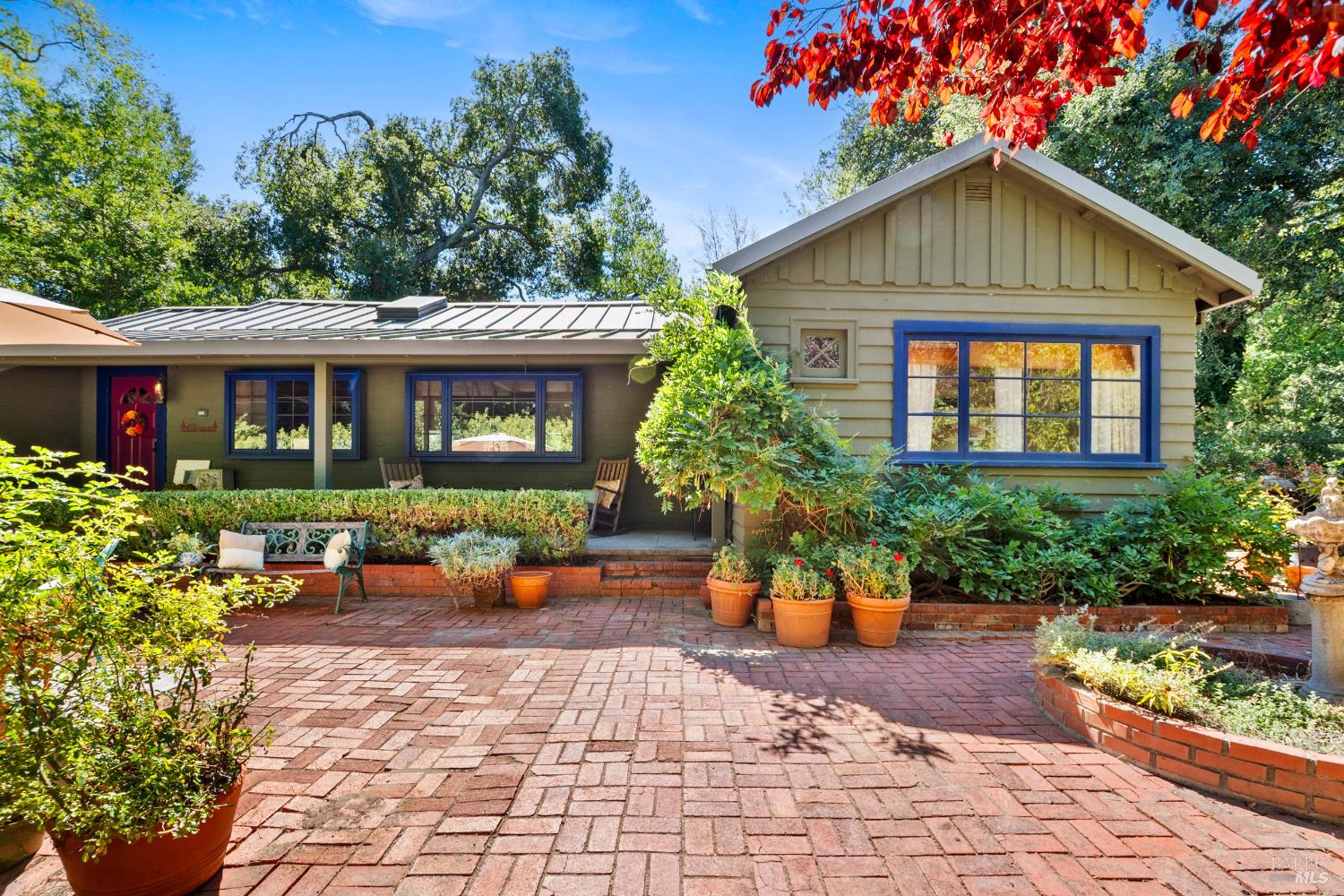 Detail Gallery Image 2 of 48 For 100 Vaca Creek Way, Martinez,  CA 94553 - 2 Beds | 1 Baths