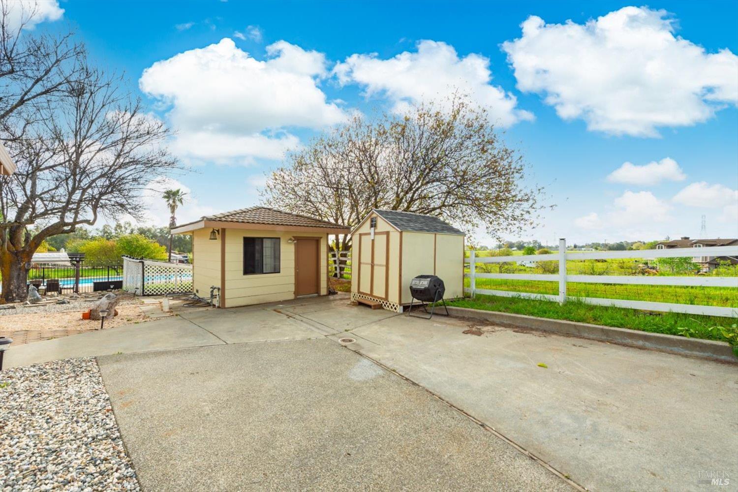 Detail Gallery Image 87 of 99 For 4265 Summerwood Ct, Vacaville,  CA 95688 - 4 Beds | 3/1 Baths