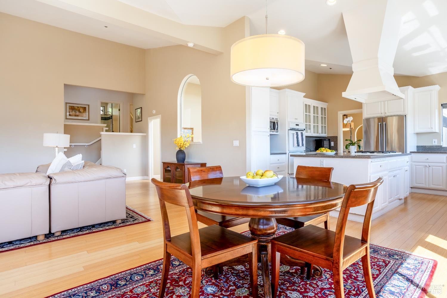 Detail Gallery Image 20 of 62 For 2901 Las Gallinas Ave, San Rafael,  CA 94903 - 4 Beds | 3/1 Baths