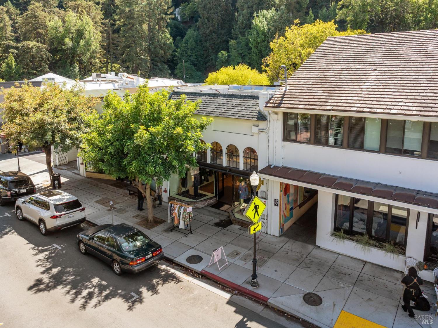 Detail Gallery Image 2 of 10 For 30 Miller Ave, Mill Valley,  CA 94941 - – Beds | – Baths