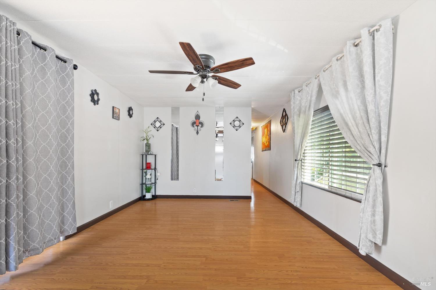 Detail Gallery Image 7 of 21 For 4801 North State St 15, Ukiah,  CA 95482 - 2 Beds | 1 Baths