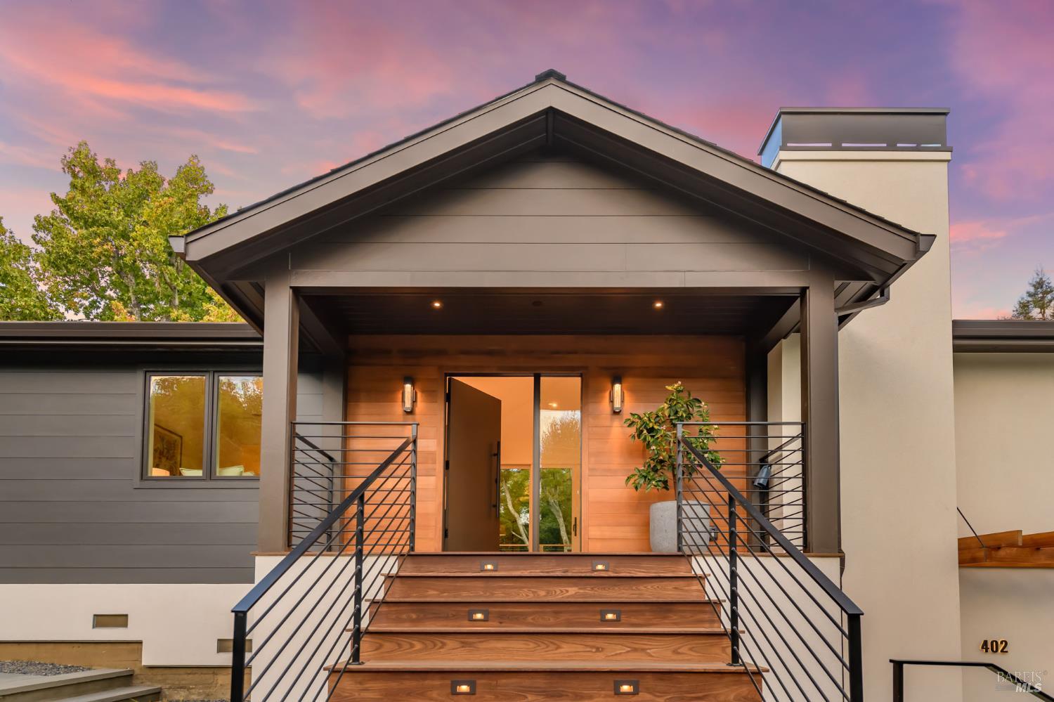 Detail Gallery Image 3 of 72 For 402 Alexander Ave, Larkspur,  CA 94939 - 5 Beds | 3/1 Baths