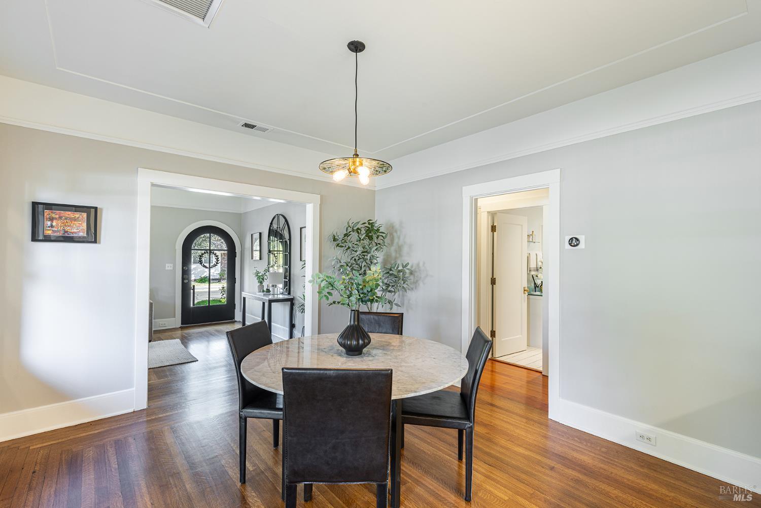 Detail Gallery Image 13 of 49 For 747 Seymour St, Napa,  CA 94559 - 2 Beds | 1/1 Baths