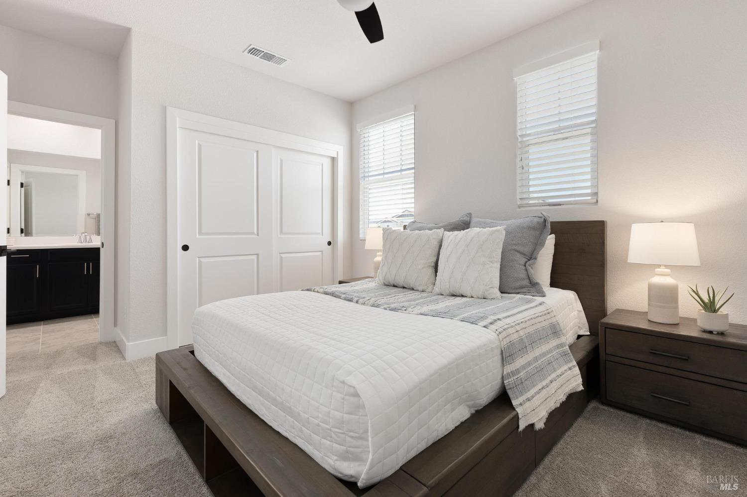 Detail Gallery Image 28 of 49 For 816 Cosmos Dr, Vacaville,  CA 95687 - 3 Beds | 2/1 Baths