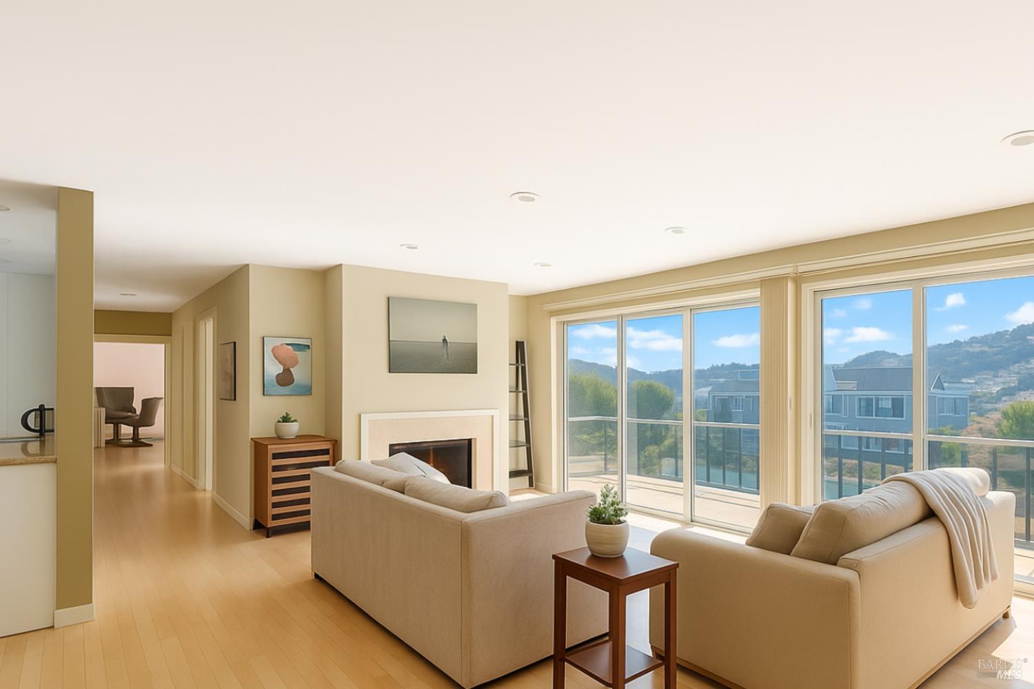 Detail Gallery Image 5 of 35 For 5331 Shelter Bay Ave, Mill Valley,  CA 94941 - 2 Beds | 2 Baths
