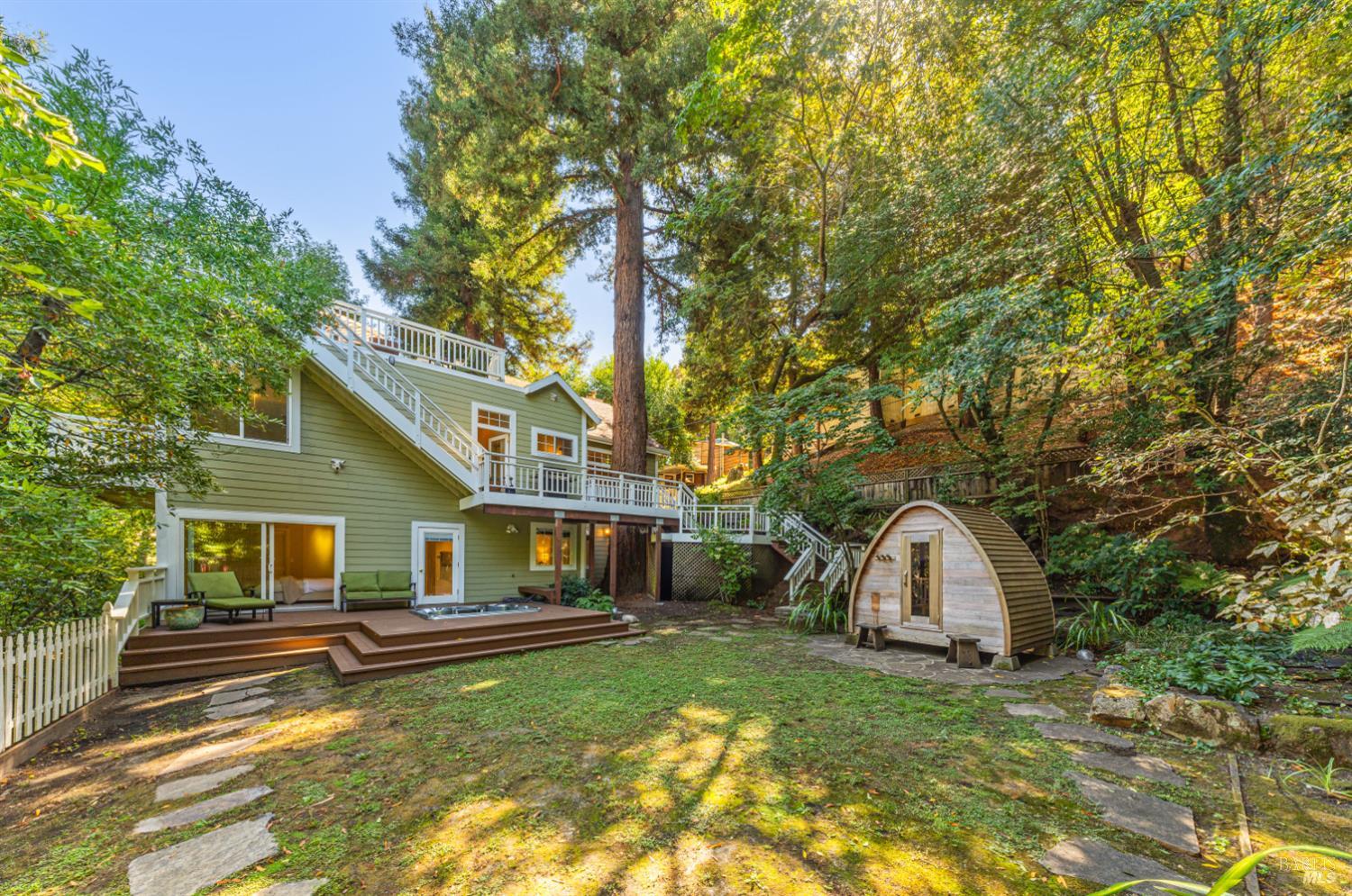 Detail Gallery Image 38 of 40 For 43 Creek Rd, San Anselmo,  CA 94960 - 3 Beds | 2/1 Baths