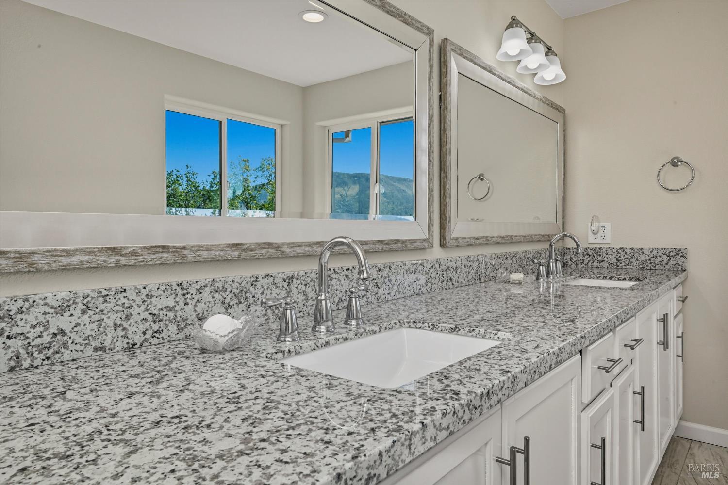 Detail Gallery Image 20 of 40 For 9781 Venturi Dr, Cobb,  CA 95426 - 4 Beds | 2/1 Baths