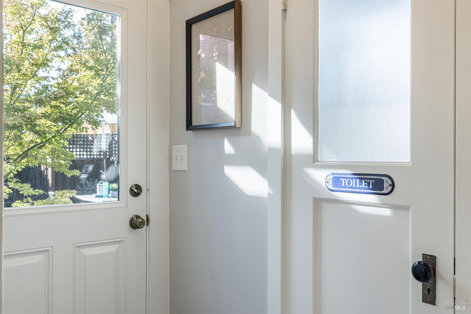 Detail Gallery Image 32 of 49 For 747 Seymour St, Napa,  CA 94559 - 2 Beds | 1/1 Baths