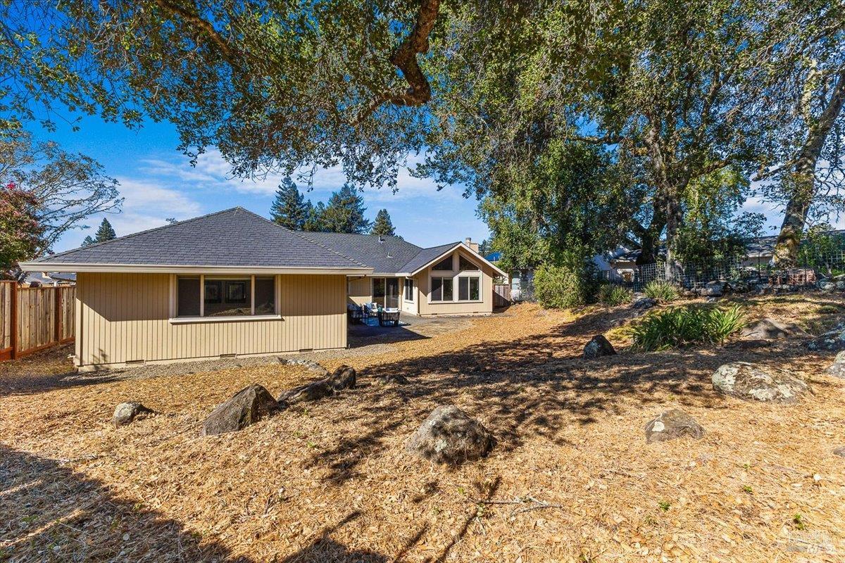 Detail Gallery Image 41 of 42 For 4604 Morris Ct, Santa Rosa,  CA 95405 - 3 Beds | 2/1 Baths