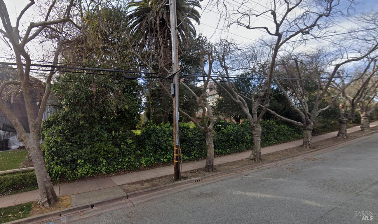 Detail Gallery Image 2 of 4 For 2500 Castle Rd, Sonoma,  CA 95476 - – Beds | – Baths