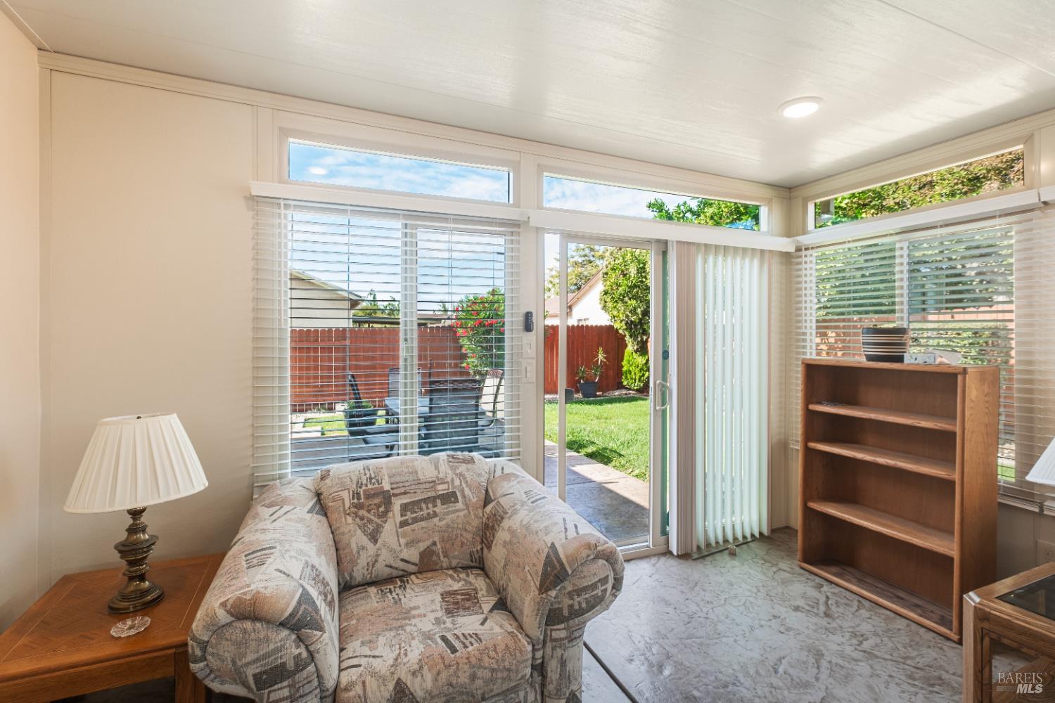 Detail Gallery Image 35 of 47 For 616 Emperor Dr, Suisun City,  CA 94585 - 3 Beds | 1 Baths