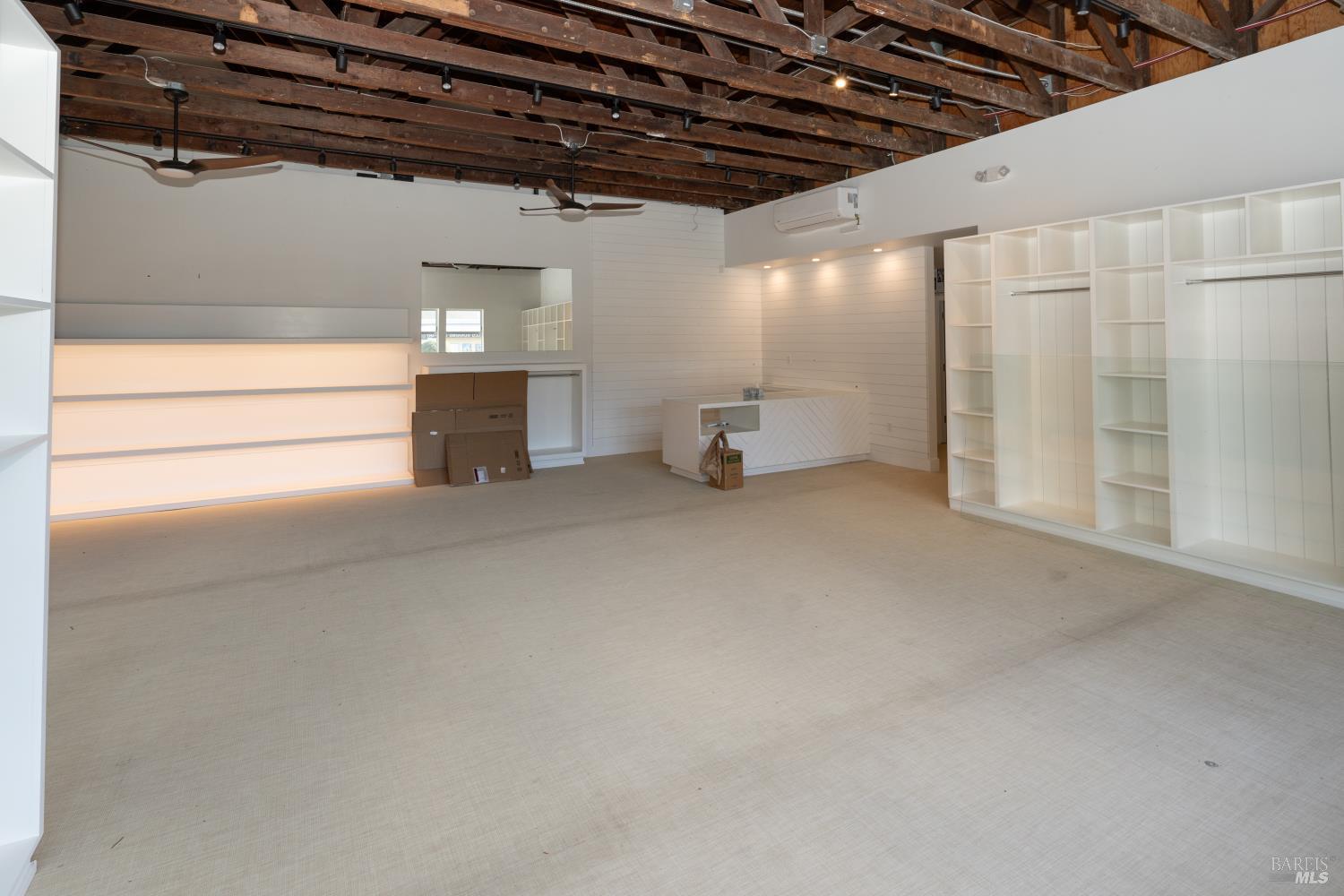 Detail Gallery Image 10 of 15 For 242 Shoreline Hwy, Mill Valley,  CA 94941 - – Beds | – Baths