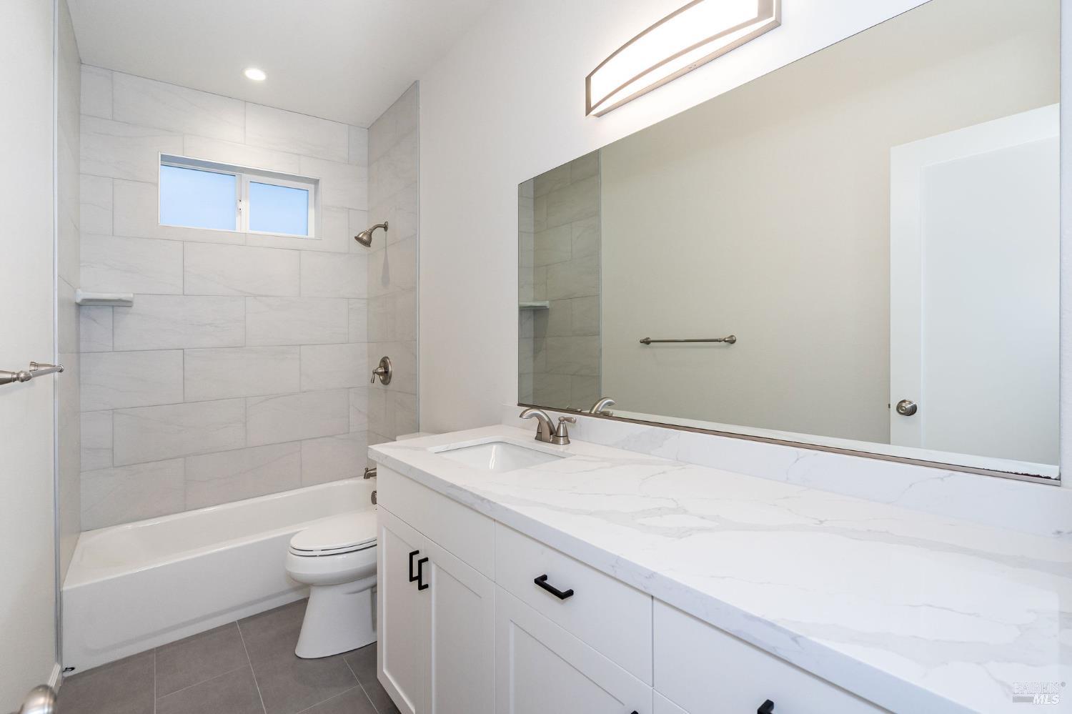 Detail Gallery Image 26 of 43 For 1924 San Salvador Dr, Santa Rosa,  CA 95403 - 4 Beds | 2 Baths