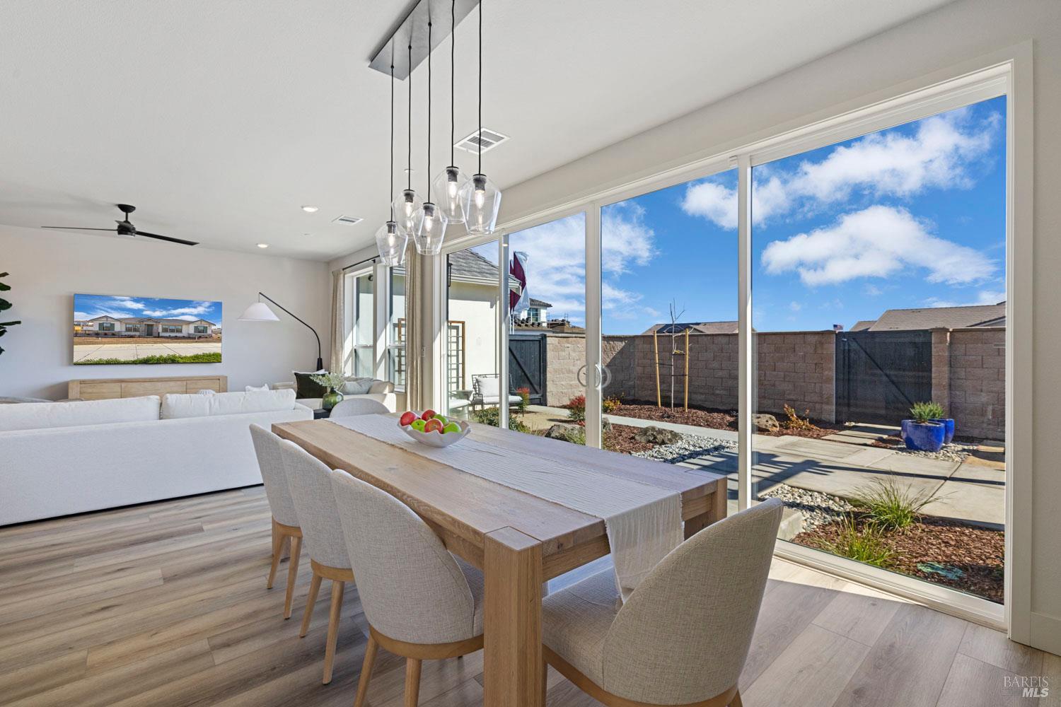 Detail Gallery Image 57 of 72 For 707 Billhook Dr, Vacaville,  CA 95687 - 4 Beds | 2 Baths