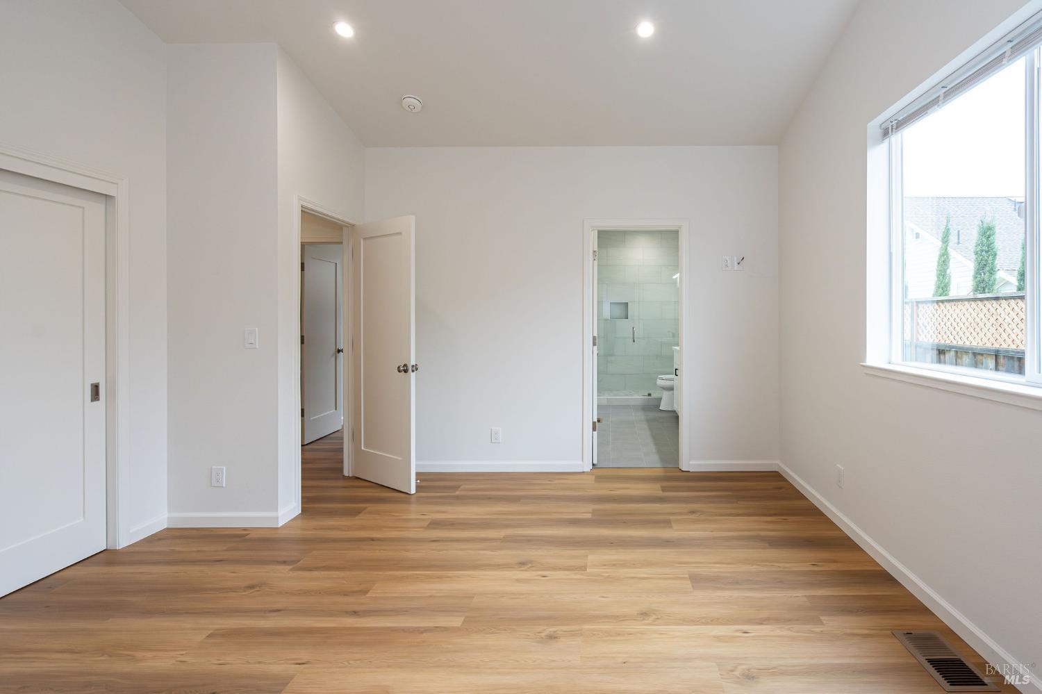 Detail Gallery Image 35 of 43 For 1924 San Salvador Dr, Santa Rosa,  CA 95403 - 4 Beds | 2 Baths