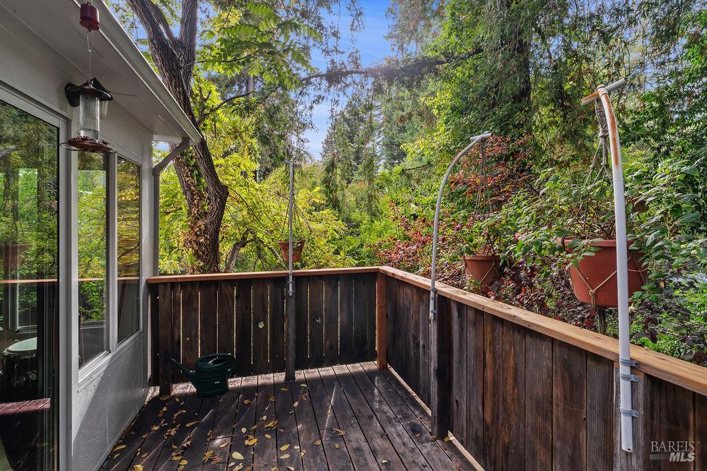 Detail Gallery Image 34 of 83 For 15990 Drake Rd, Guerneville,  CA 95446 - 1 Beds | 1 Baths
