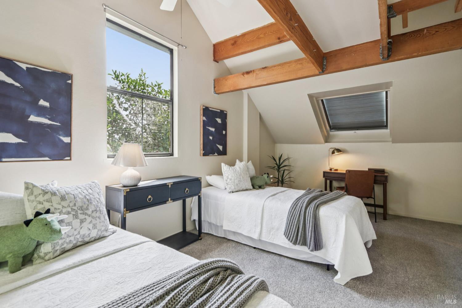 Detail Gallery Image 20 of 36 For 32 Glen Dr, Fairfax,  CA 94930 - 3 Beds | 2 Baths