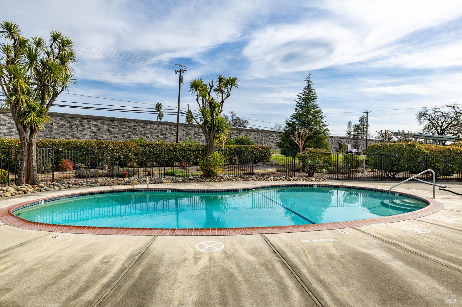 Detail Gallery Image 33 of 33 For 8034 Cliffrose St, Windsor,  CA 95492 - 3 Beds | 2 Baths