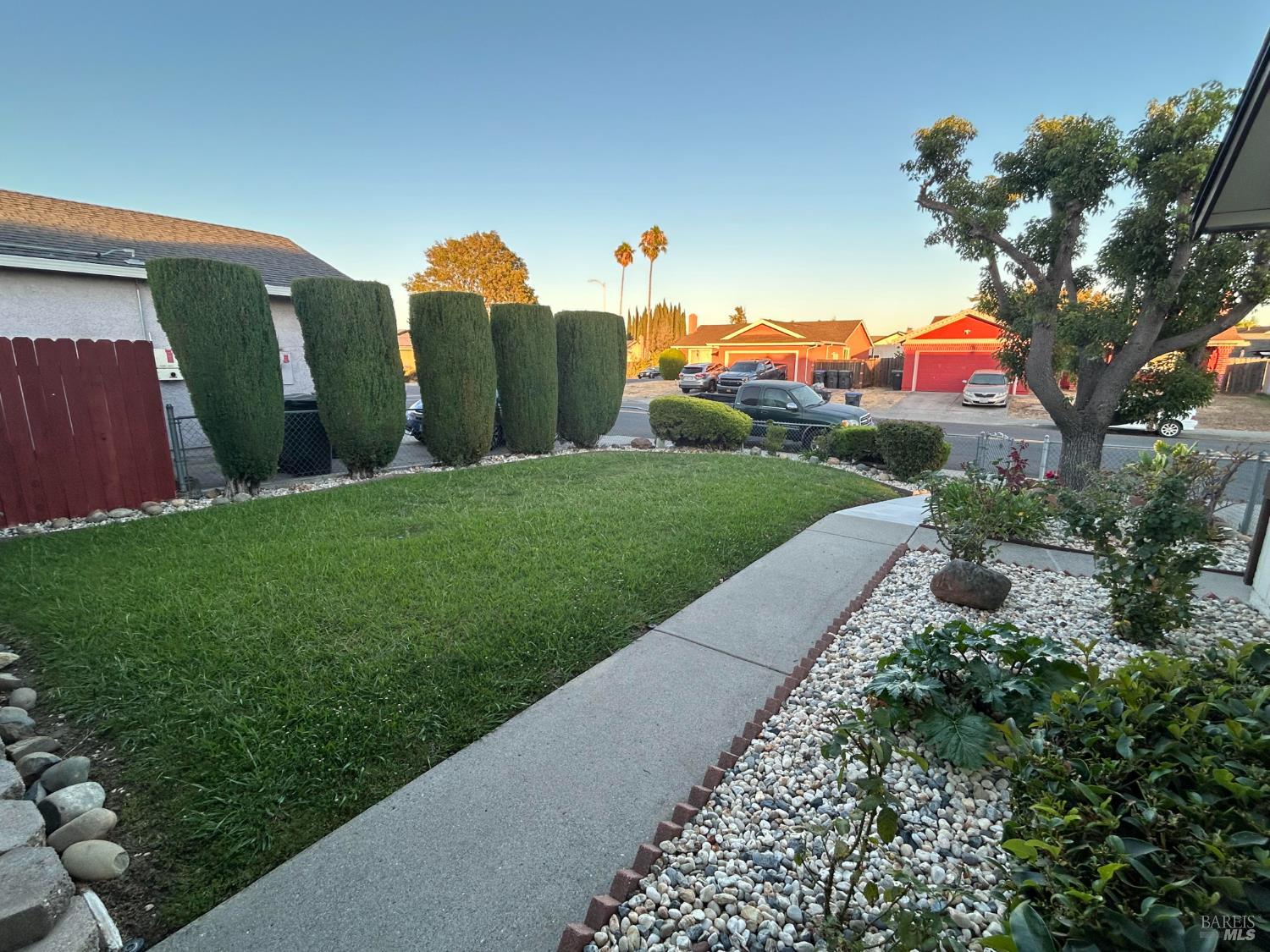 Detail Gallery Image 10 of 47 For 616 Emperor Dr, Suisun City,  CA 94585 - 3 Beds | 1 Baths