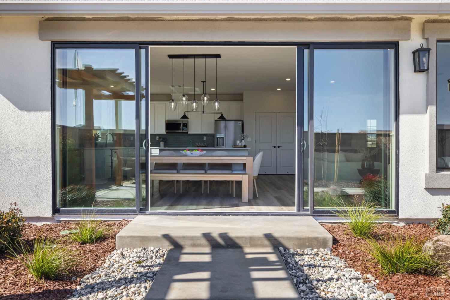 Detail Gallery Image 67 of 72 For 707 Billhook Dr, Vacaville,  CA 95687 - 4 Beds | 2 Baths