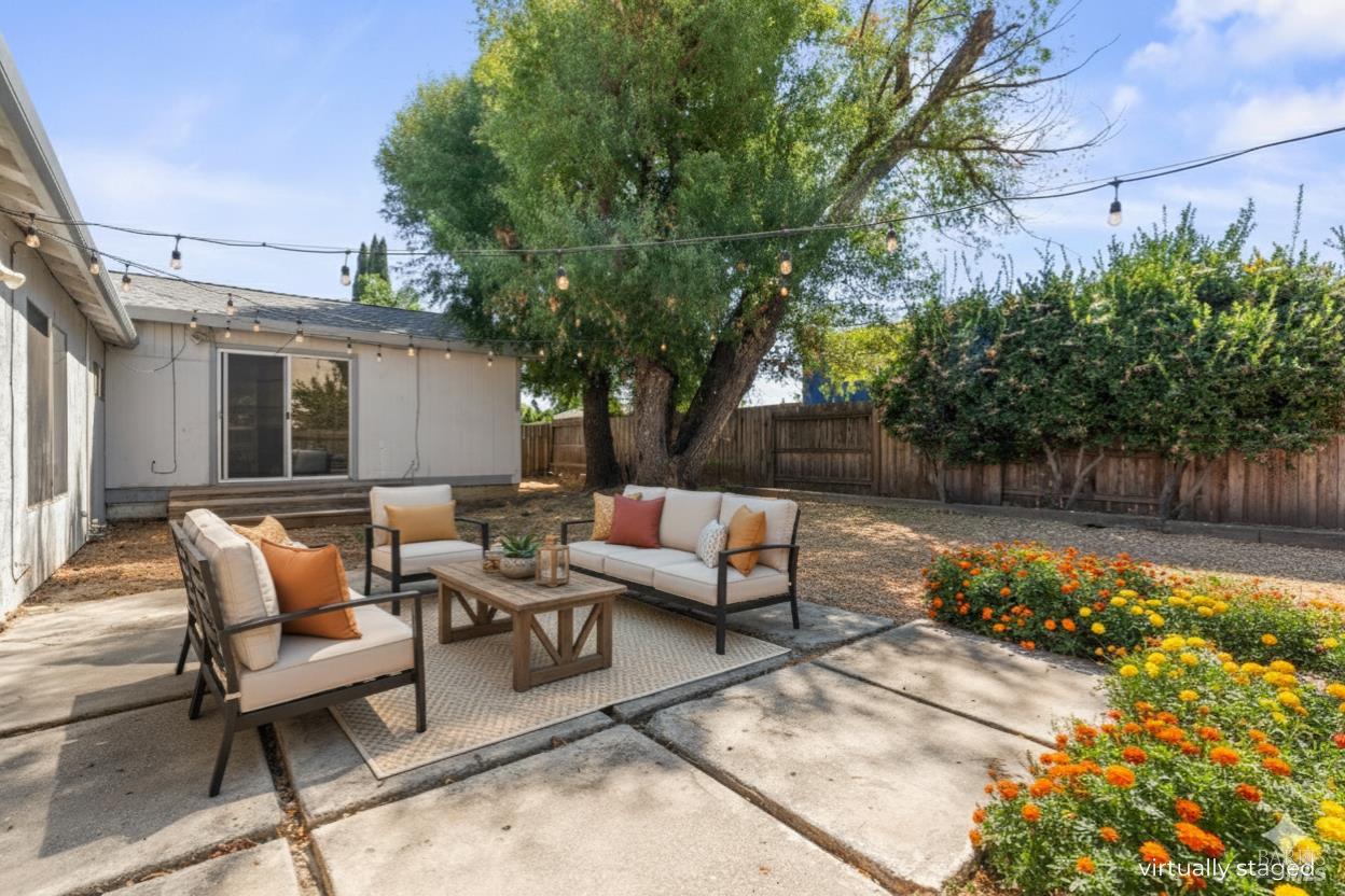 Detail Gallery Image 24 of 31 For 715 Berkshire Ct, Dixon,  CA 95620 - 4 Beds | 2 Baths