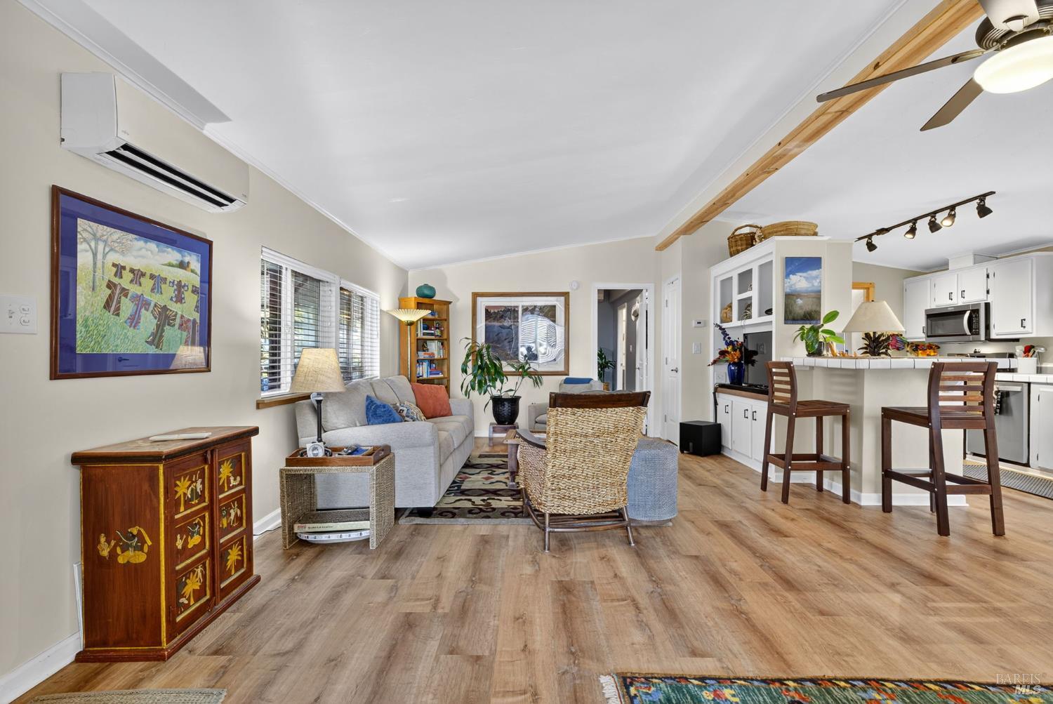 Detail Gallery Image 10 of 33 For 8034 Cliffrose St, Windsor,  CA 95492 - 3 Beds | 2 Baths