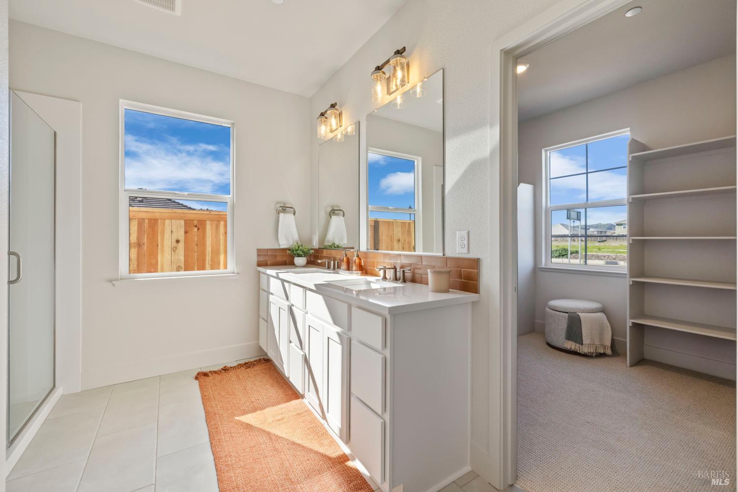 Detail Gallery Image 16 of 72 For 707 Billhook Dr, Vacaville,  CA 95687 - 4 Beds | 2 Baths