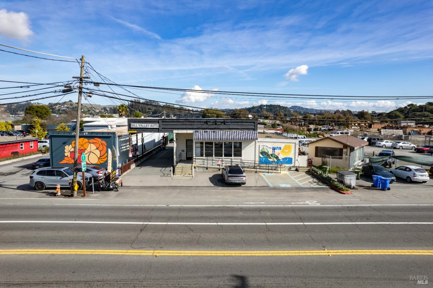 Detail Gallery Image 2 of 15 For 242 Shoreline Hwy, Mill Valley,  CA 94941 - – Beds | – Baths