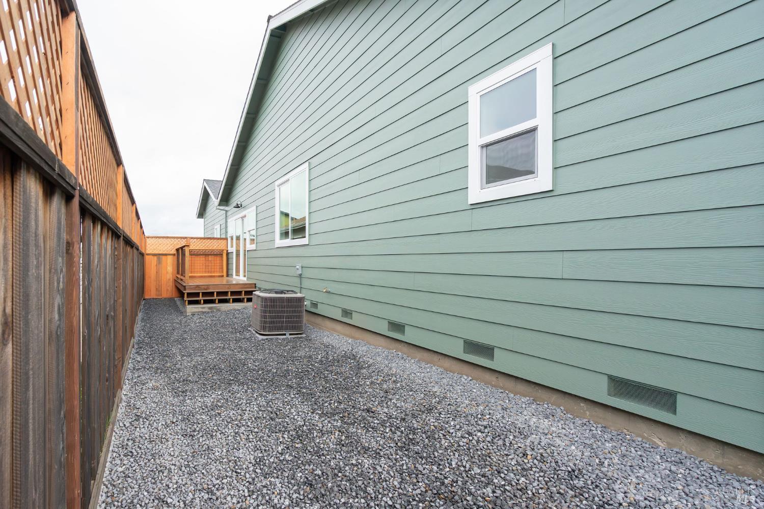 Detail Gallery Image 41 of 43 For 1924 San Salvador Dr, Santa Rosa,  CA 95403 - 4 Beds | 2 Baths