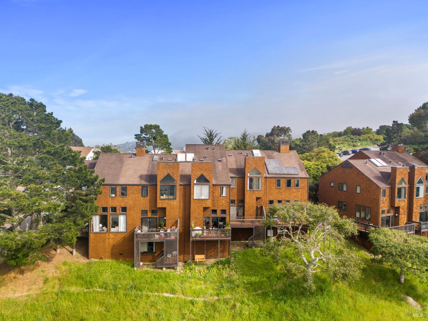 Detail Gallery Image 23 of 26 For 402 Donahue St, Sausalito,  CA 94965 - 3 Beds | 2/1 Baths